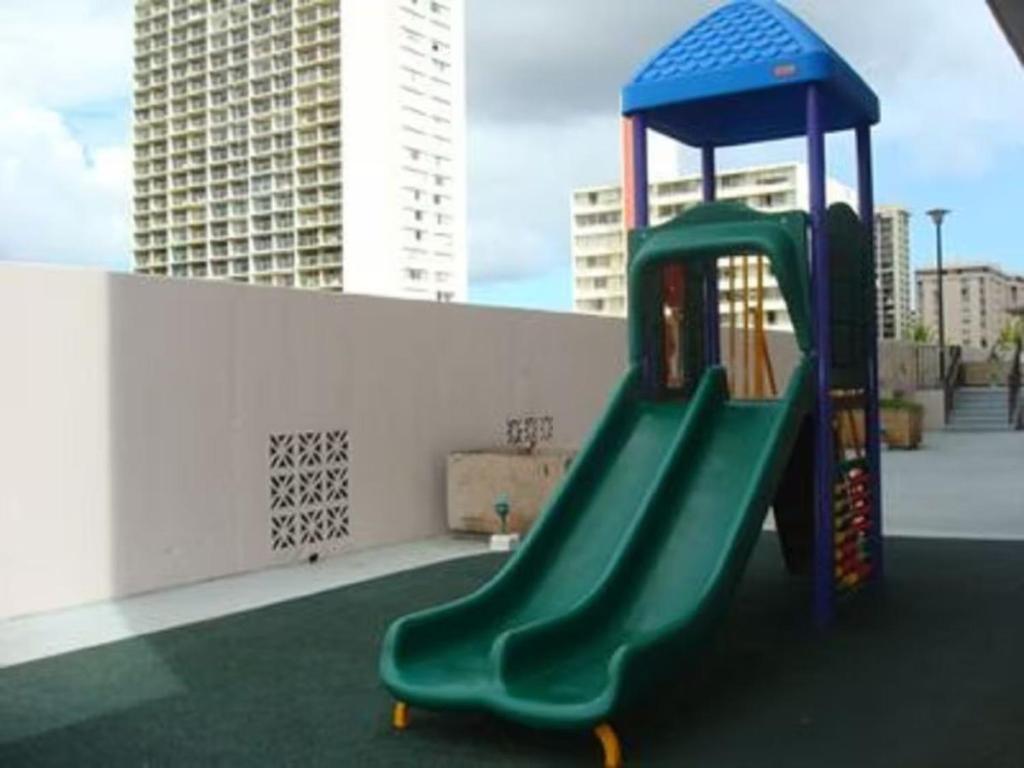 Heart Of Waikiki,1Bdrm,Free Parking, Wifi,No Resort Fees,Youtube,Netflix ! Honolulu Dış mekan fotoğraf