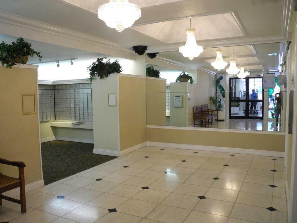 Heart Of Waikiki,1Bdrm,Free Parking, Wifi,No Resort Fees,Youtube,Netflix ! Honolulu Dış mekan fotoğraf